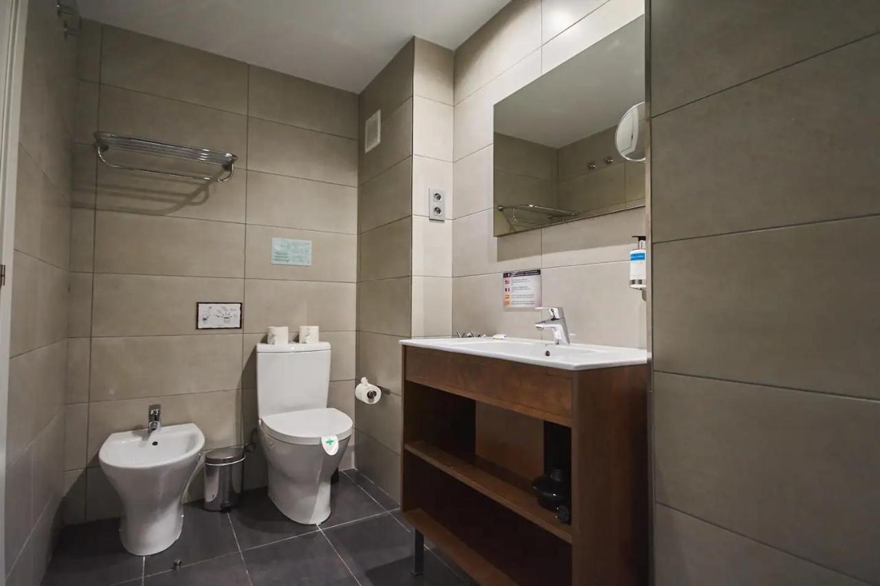 Luxury Argos Hotel *