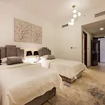 Luxury Argos Hotel
